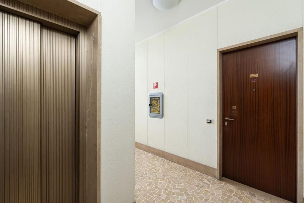 Fantastic Two Bedroom Zara 5th Fl- Mirable Pm Appartement *